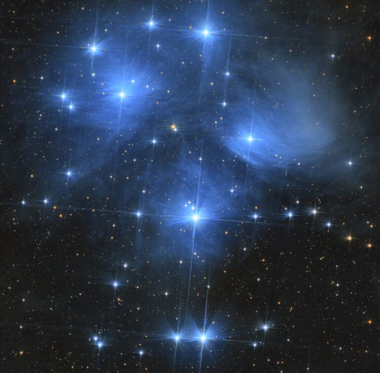 Objekty Messierovho katalógu: M45