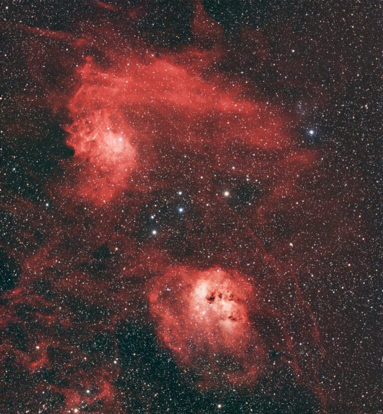 IC 405 a IC 410